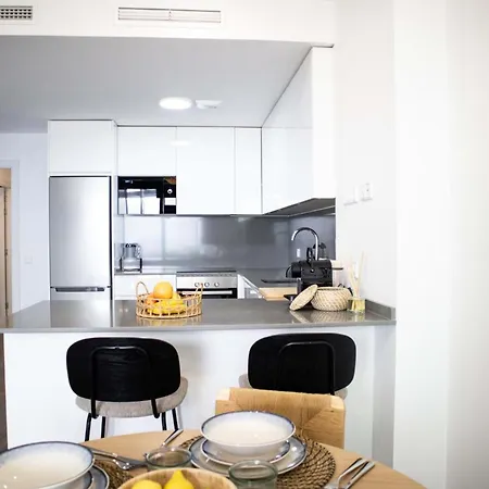Seaside Serenity Apartment Torre Del Mar Exterior photo